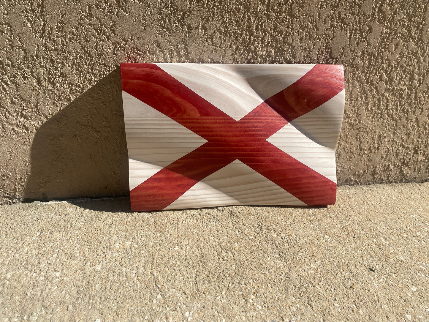 Waving Wooden State of Alabama Flag