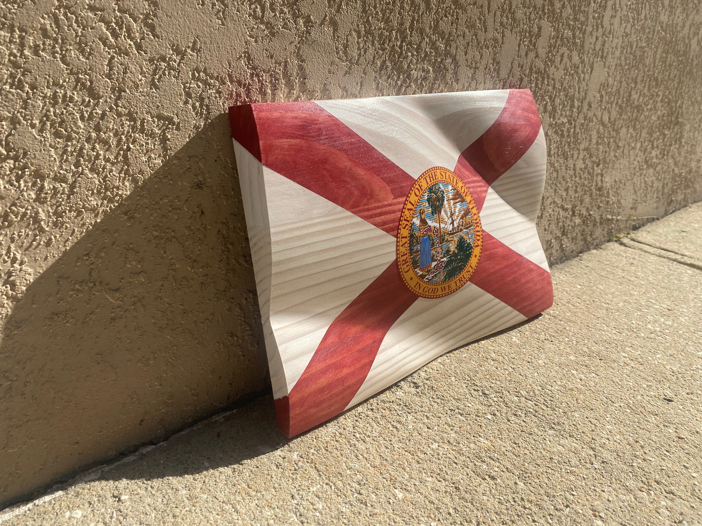 Waving Wooden State of Florida Flag