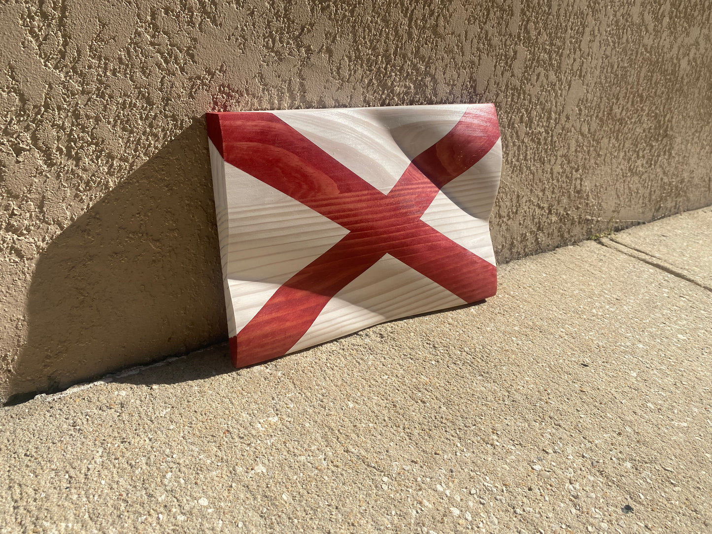 Waving Wooden State of Alabama Flag